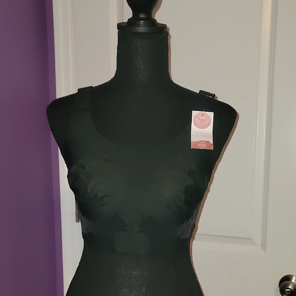Cacique Black Unlined No Wire Bra Sz: 14/16 NWT - Picture 2 of 8